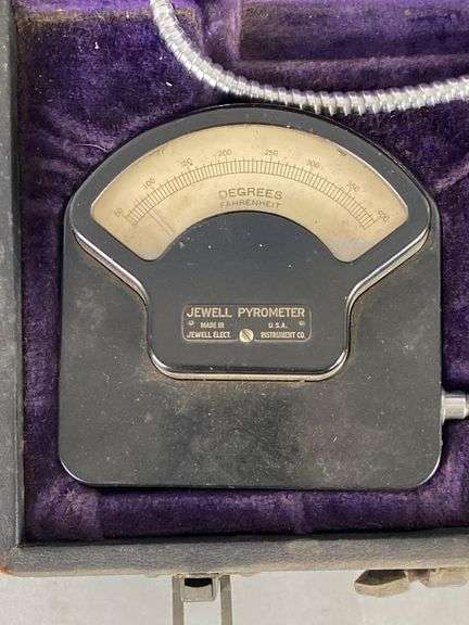 Old Pyrometer Vintage Jewell Elect Jewel Pyrometer with Case - Matthew Bullock ...