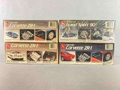 Group of 4 AMT ERTL Chevrolet Corvette Model Car Kits - Matthew Bullock ...