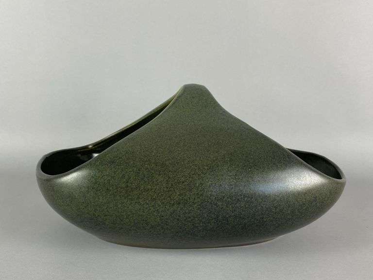 Raymor Roseville No. 166 Ovenproof Pottery Basket