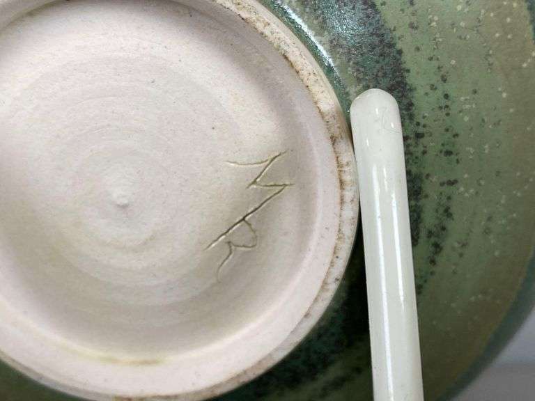 Group of 5 Signed Art Pottery Items - Matthew Bullock Auctioneers