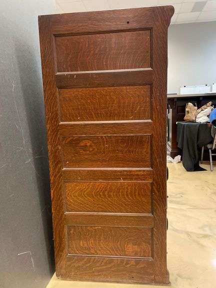 Antique Globe Oak 4 Drawer Filing Cabinet