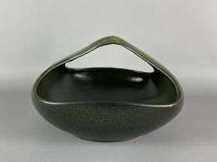 Raymor Roseville No. 166 Ovenproof Pottery Basket
