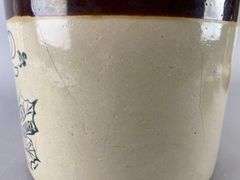 Antique Western Stoneware 2 Gallon Crock with Lid