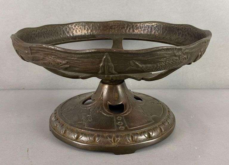 Arts and craft fish and flower motif pedestal base
