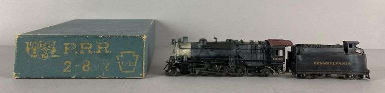 United Brass HO Scale No. 1682 PRR 2-8-2 Locomotive And Tender