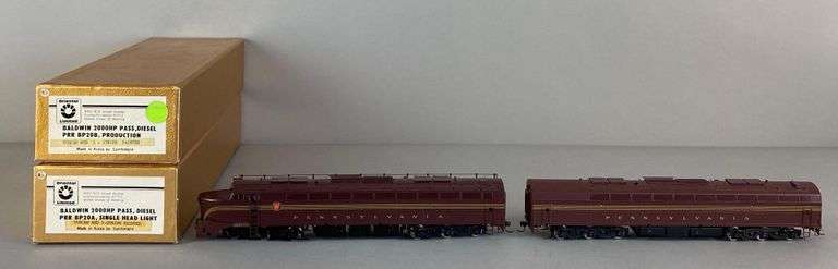 Group of 2 Oriental Limited Brass HO Scale Baldwin PRR Passenger Locomotive and zcar