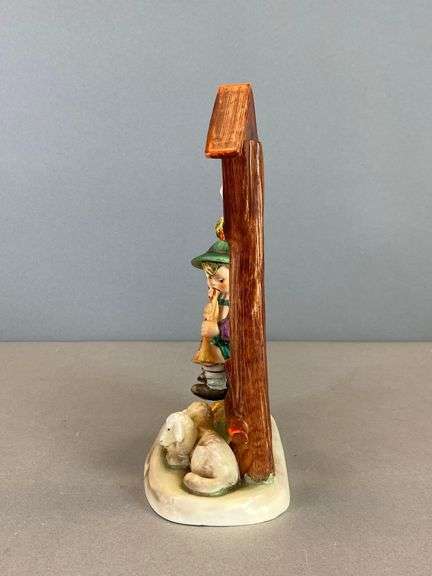 Hummel Goebel Limited Edition A Tuneful Tune Porcelain Figurine