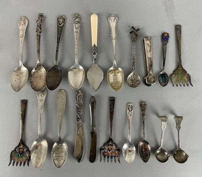 Group of Vintage Silver Plate Spoons and More - Matthew Bullock Auctioneers