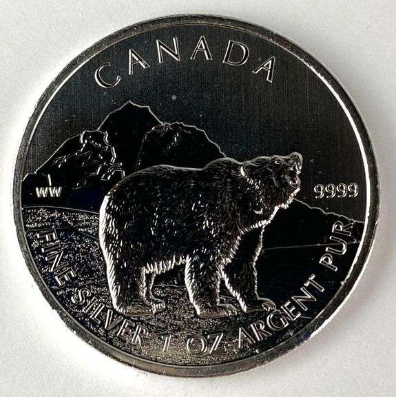 2011 Canada $5 Grizzly Bear 1 oz .999 Fine Silver Coin