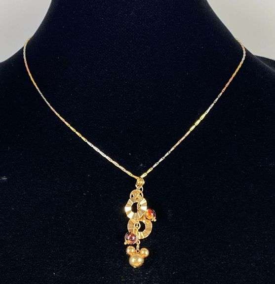 18K Italian Gold Chow Sang Sang Walt Disney Pendant Necklace