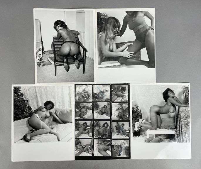Group of Nude Erotic African American Women Photos