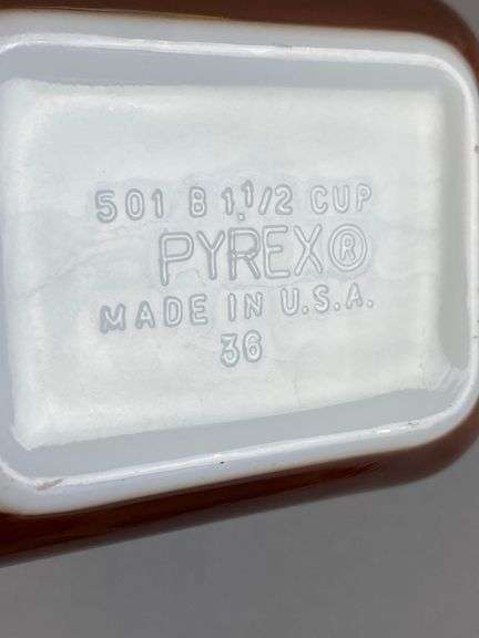 Group of 8 Pyrex Glass Refrigerator