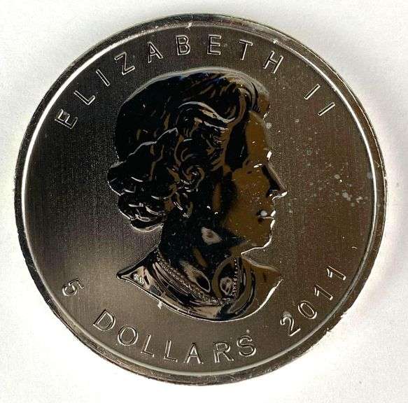 2011 Canada $5 Grizzly Bear 1 oz .999 Fine Silver Coin