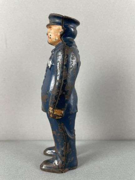Antique Arcade Policeman Cast Iron Bank