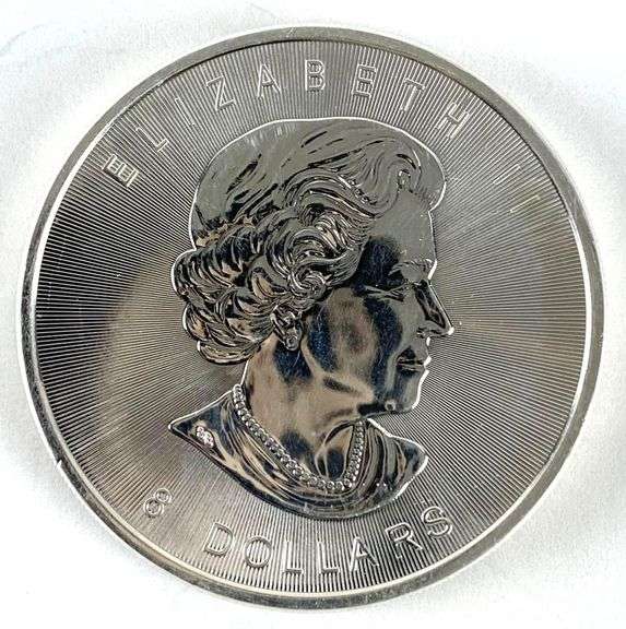 2015 Canada $8 Polar Bear 1 1/2 oz .999 Fine Silver Round