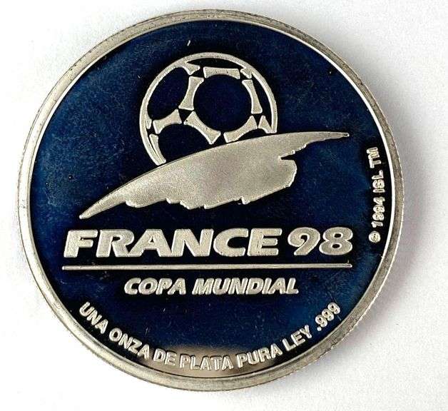 1998 France Copa Mundia De Futbol 1 oz .999 Silver Commemorative Coin