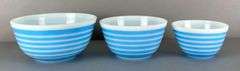 Set of 3 Pyrex Rainbow Blue Stripe Glass Nesting Mixing Bowls