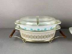 Group of 4 Pyrex Seasonal Glass Casserole Dishes