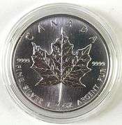 1993 Canada 1 oz .999 Fine Silver Maple Leaf in Cap