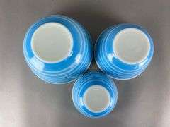 Set of 3 Pyrex Rainbow Blue Stripe Glass Nesting Mixing Bowls