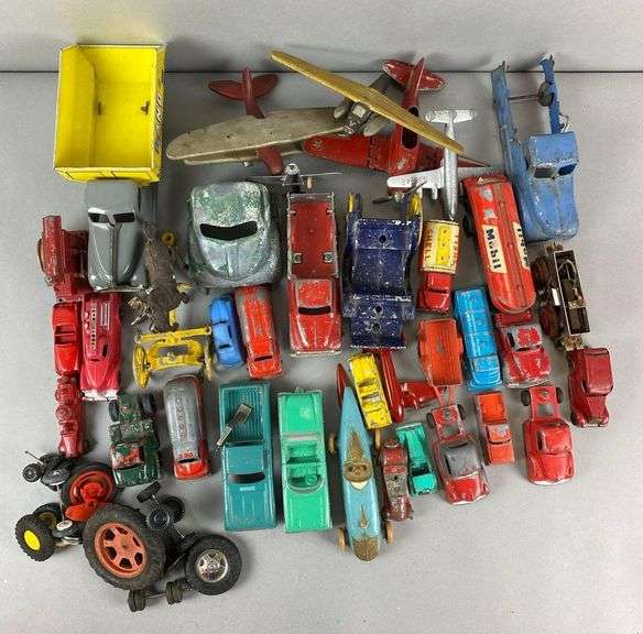 Large Group of Assorted Vehicle Toys and More - Matthew Bullock Auctioneers