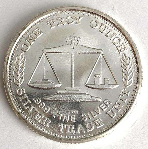 North West Territorial Minting In God We Trust 1 oz .999 Fine Silver Round