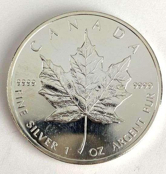 2007 Canada $5 Maple Leaf 1 oz .999 Fine Silver Coin