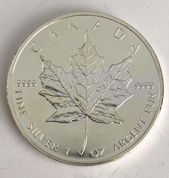 2007 Canada $5 Maple Leaf 1 oz .999 Fine Silver Coin