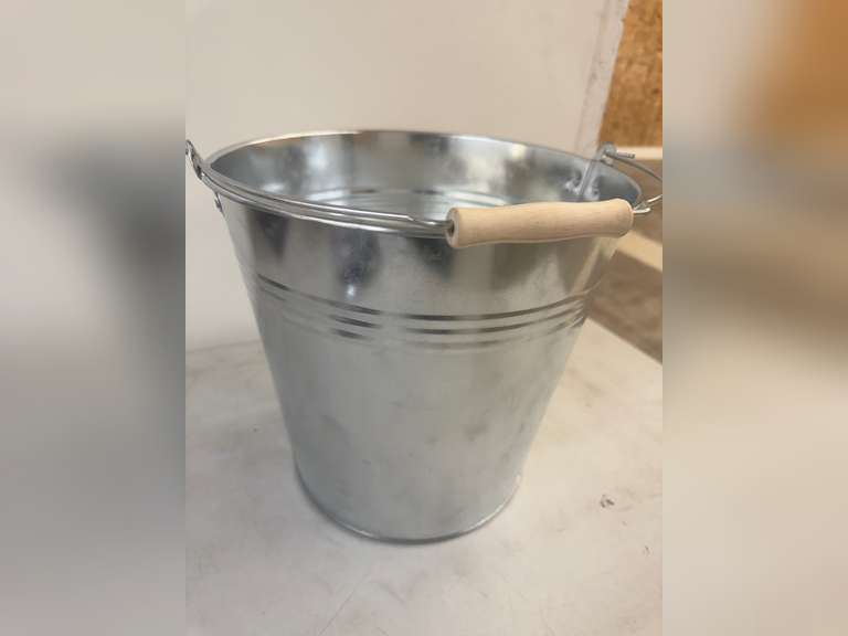 Unused Galvanized Steel 15L Bucket