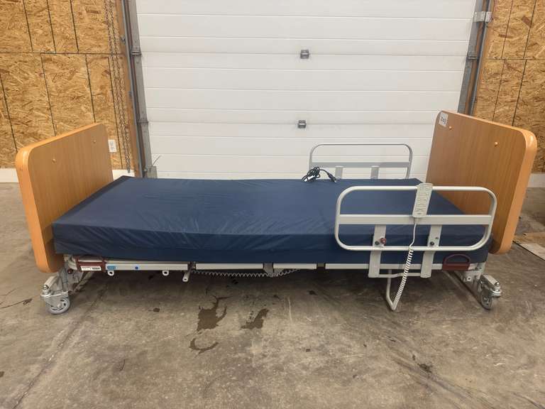 2022 Linak Multitech Hospital Bed