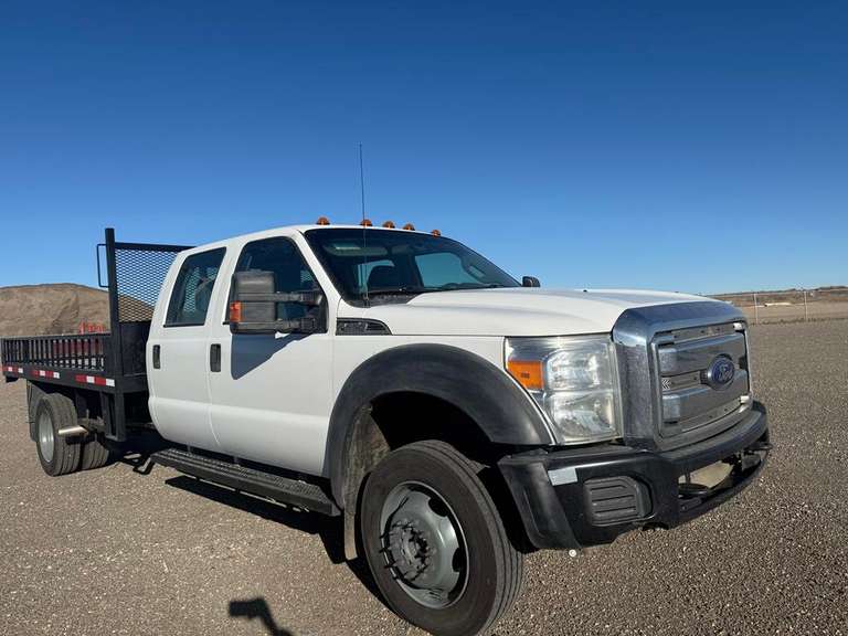 2014 Ford F550 4x4 Deck Truck