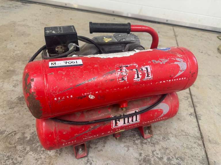 Fini Dual Tank Air Compressor