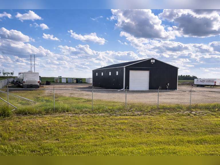 COMMERCIAL REAL ESTATE : Lot 9, RaeLeah Road, Yorkton, SK - Land & Building