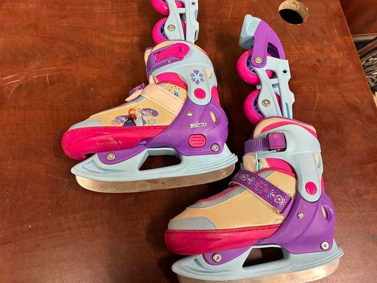 (1) Pair of Girl's Rollerblades & Skates