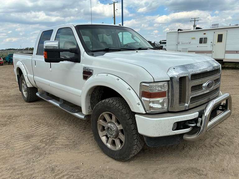 2008 Ford F350 SRW Super Duty Truck