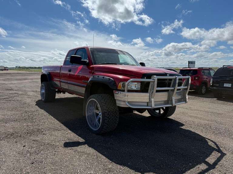 2000 Dodge Ram 2500 Truck