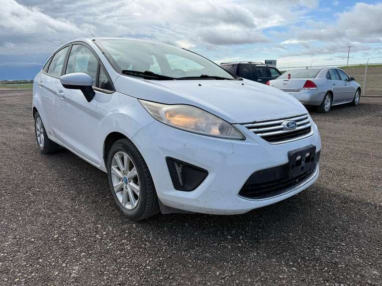 2011 Ford Fiesta SE Car