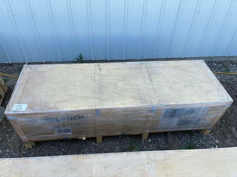 Unused SDLanch 12'x20' Car Port Model SDLC1220