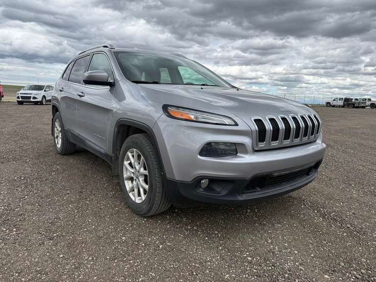 2016 Jeep Cherokee Latitude SUV