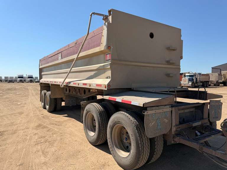 2011 Trojan Wagon/Pup Trailer