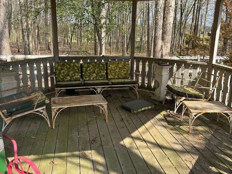 Wrought iron patio set McNatt Real Estate