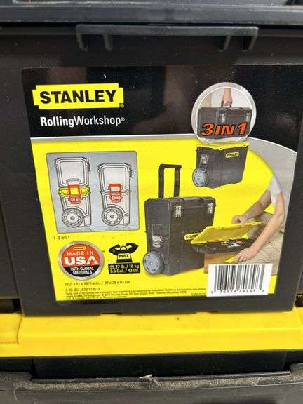 Like new! Stanley rolling 3 in 1 toolbox