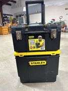 Like new! Stanley rolling 3 in 1 toolbox