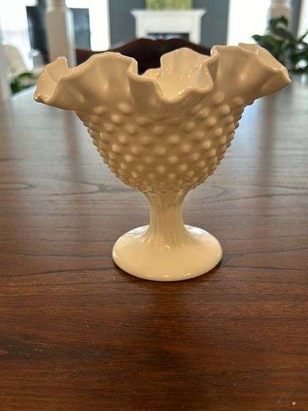 Nice milk glass FENTON Compote