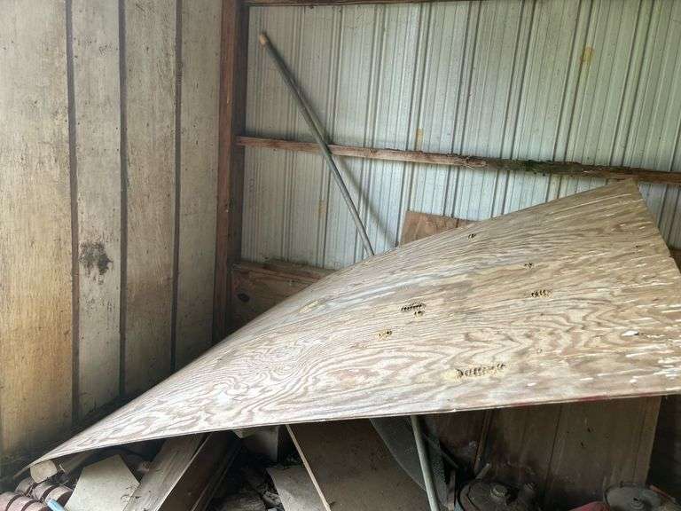 Plywood-sandstone edging-misc corner lot section