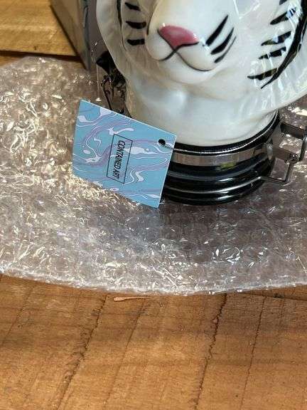 New self contained sealed canister