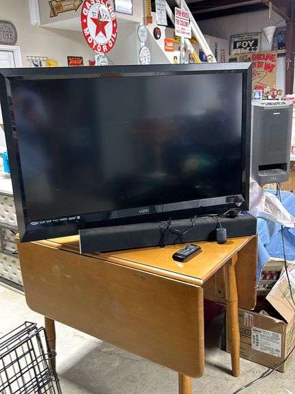 VIZIO Flatscreen TV W/remote-Visio Soundbar and Sony Super acoustical woofer