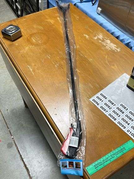 Reaching/pick up tool new in packaging