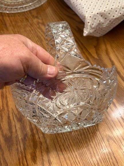 Gorgeous crystal glass basket
