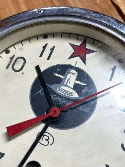 Look it up ! SOVIET RUSSIAN VOSTOK BOAT/SHIP SUBMARINE NAVY CLOCK  /KEY (running  keeps time)